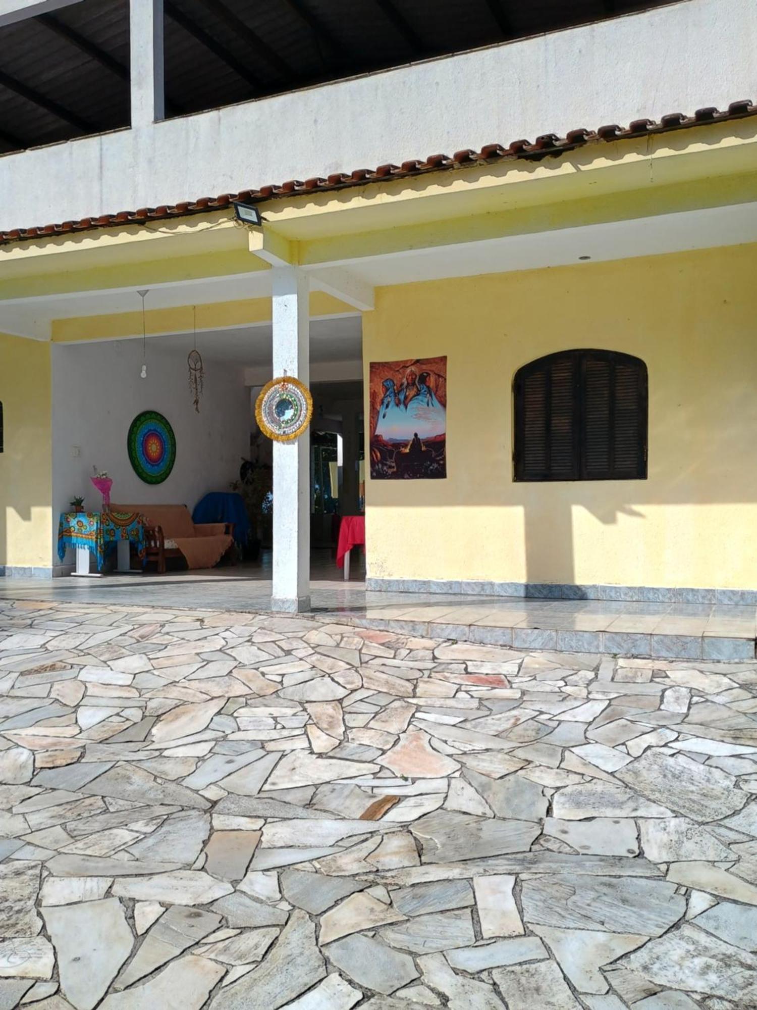 Renovo Beija-Flor Hostel E Espaco Terapeutico Бертиога Екстериор снимка