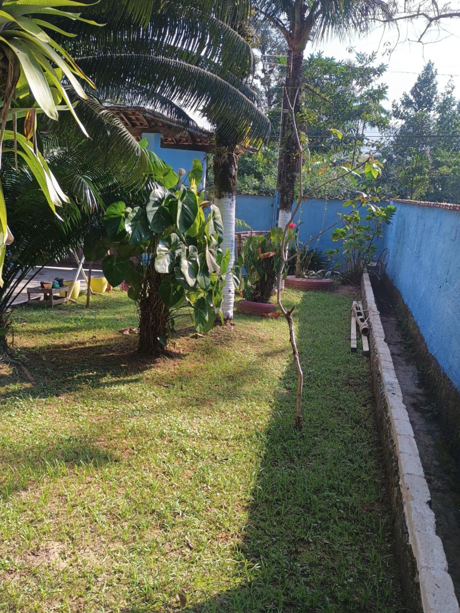 Renovo Beija-Flor Hostel E Espaco Terapeutico Бертиога Екстериор снимка